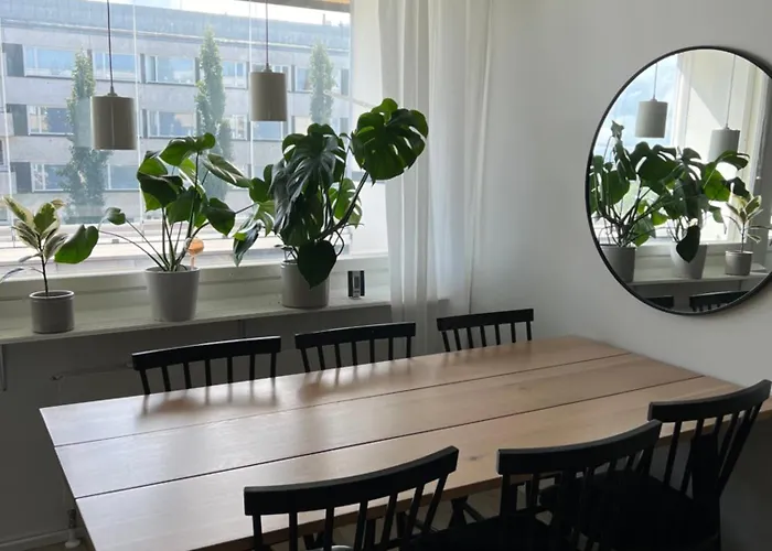 Valoisa Kaksio Merimaisemalla Keskustassa * فآسا