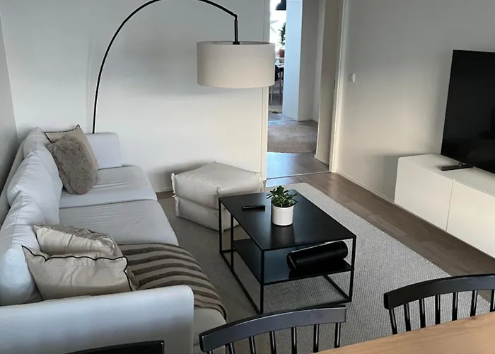 公寓 Valoisa Kaksio Merimaisemalla Keskustassa